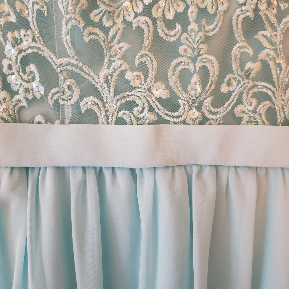 NWT, Unaltered Morilee Chiffon Bridesmaids Dress in Mint Green - Picture 6 of 12